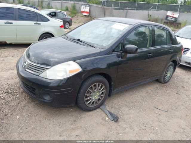 Nissan Versa 1.8s Image 10