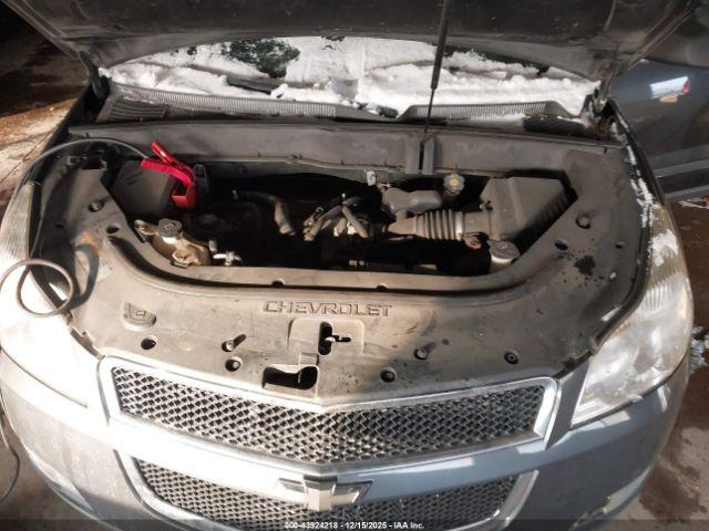 Chevrolet Traverse Ls Image 3