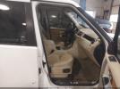 Land Rover LR4 Image 4