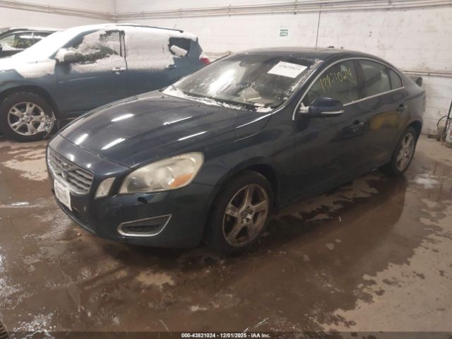 Volvo S60 Image 4