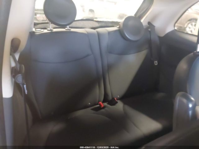 FIAT 500 Pop Image 7