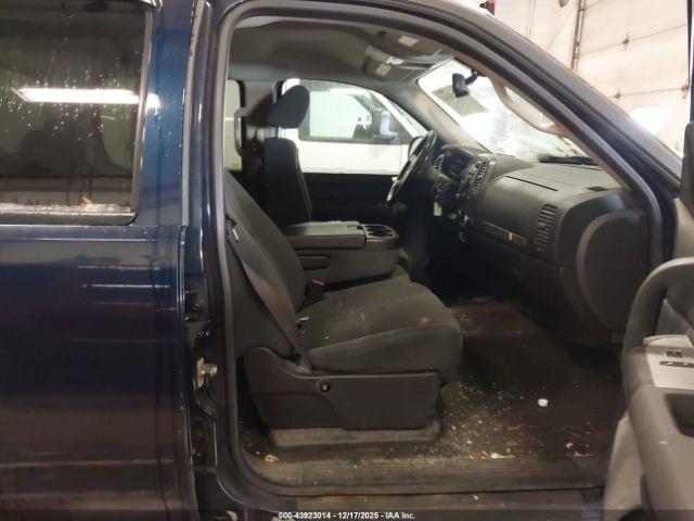 Chevrolet Silverado 1500 Image 6