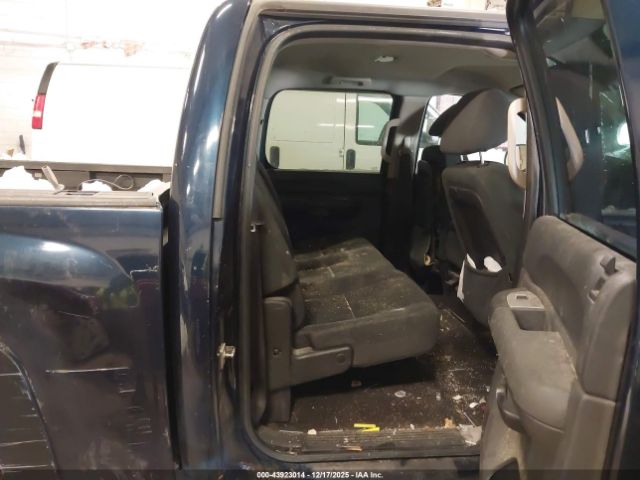 Chevrolet Silverado 1500 Image 8