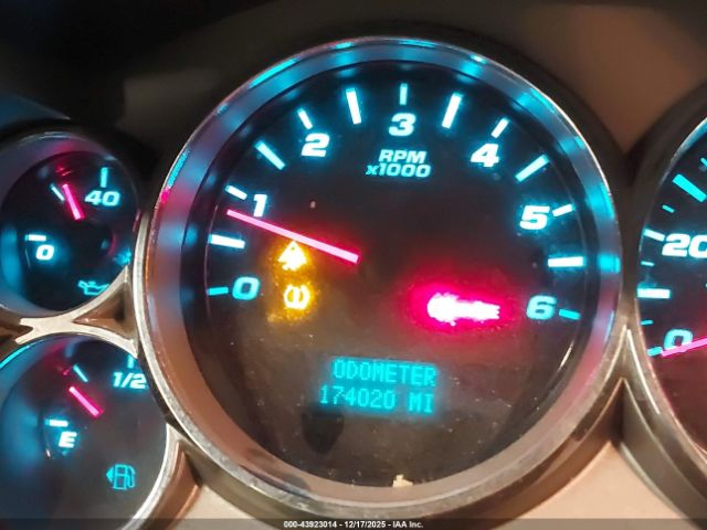 Chevrolet Silverado 1500 Image 15