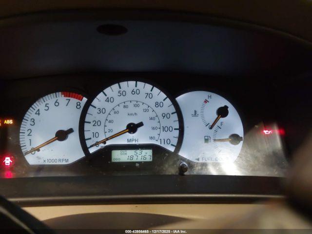 Toyota Corolla Le Image 6