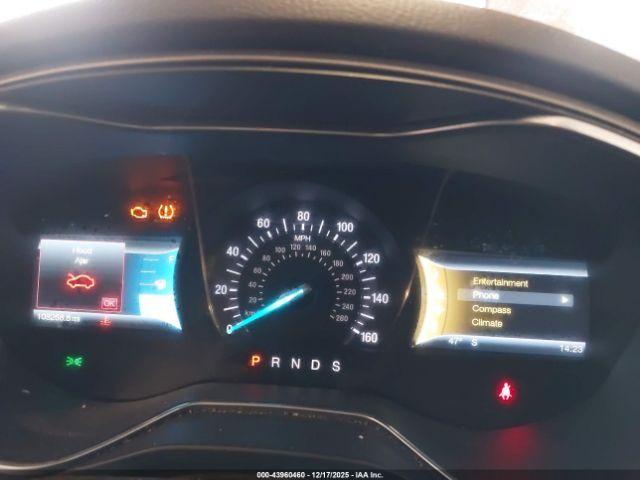 Ford Fusion Se Image 9