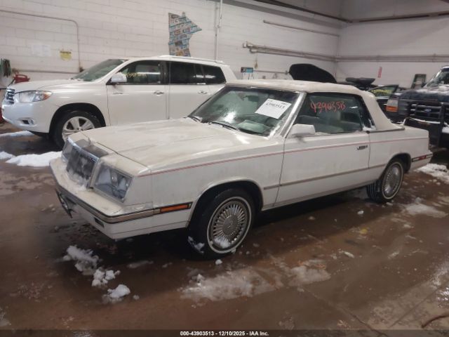Chrysler Lebaron Image 2