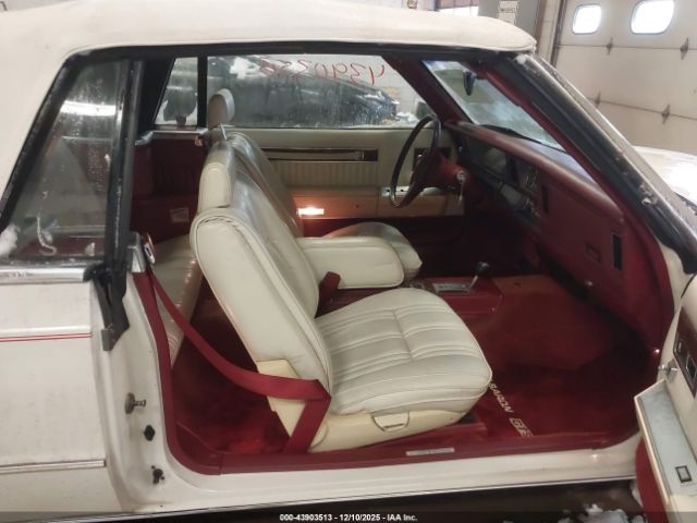 Chrysler Lebaron Image 7