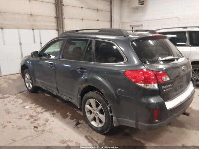 Subaru Outback 2.5i Premium Image 4
