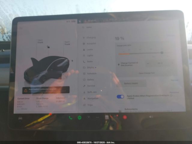 Tesla Model 3 Long Range Dual Motor All-wheel Drive Image 17