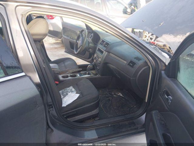 Ford Fusion Se Image 4