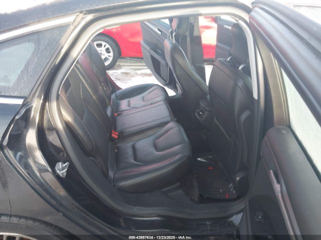 Ford Fusion Titanium Image 10