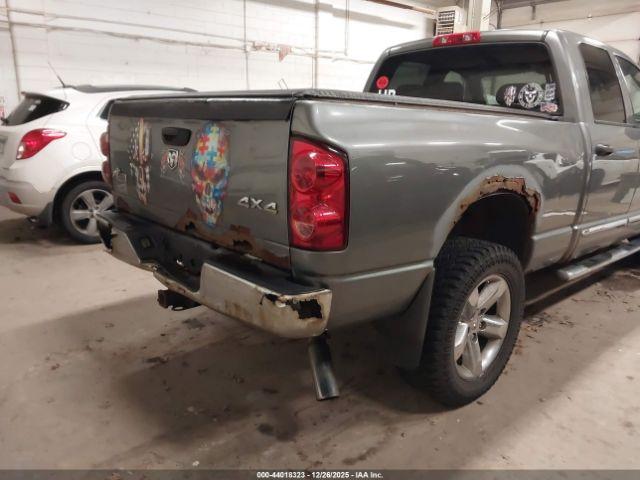 Dodge Ram 1500 Slt Image 4