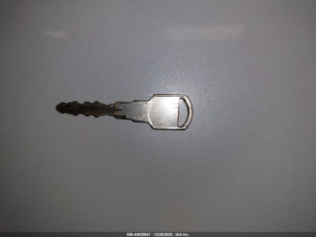 Chevrolet S-10 Ls Image 8