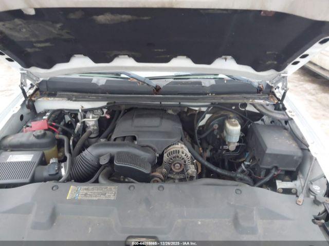 Chevrolet Silverado 1500 Work Truck Image 14