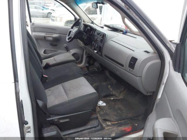 Chevrolet Silverado 1500 Work Truck Image 2