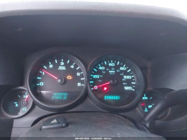 Chevrolet Silverado 1500 Work Truck Image 4