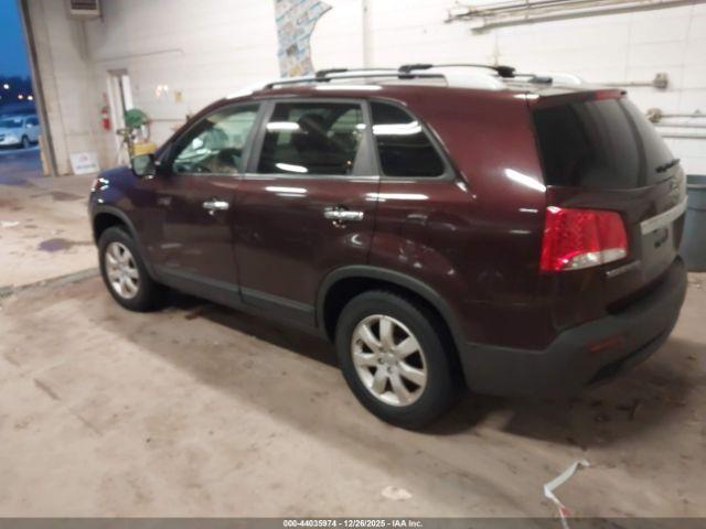 Kia Sorento Lx Image 8