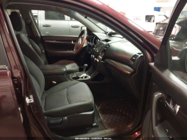 Kia Sorento Lx Image 3