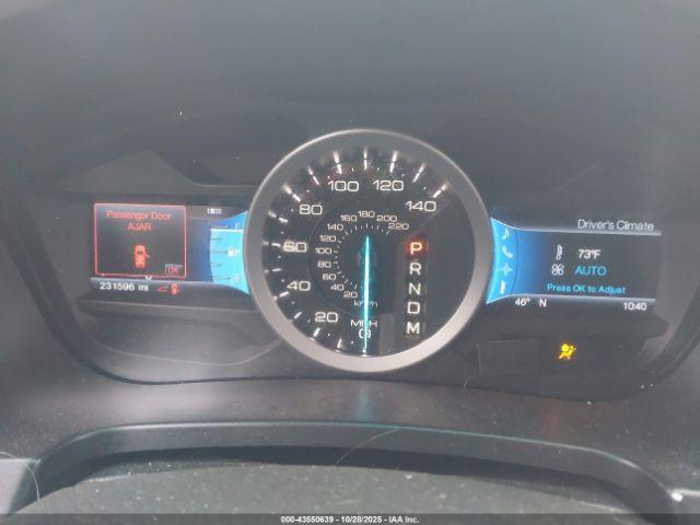 Ford Explorer Xlt Image 16