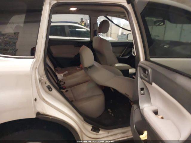 Subaru Forester 2.5i Premium Image 15