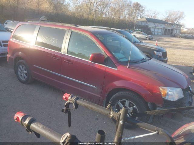  Salvage Chrysler Town & Country