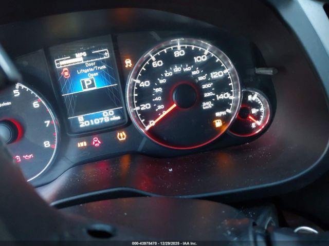 Subaru Legacy 2.5i Limited Image 5