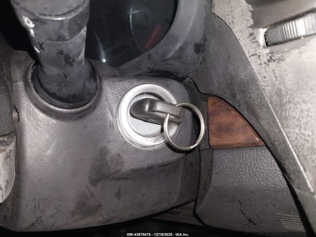 Subaru Legacy 2.5i Limited Image 9