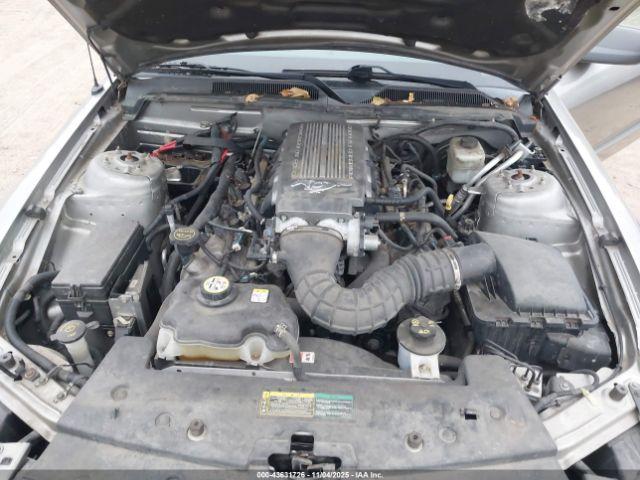 Ford Mustang Image 10