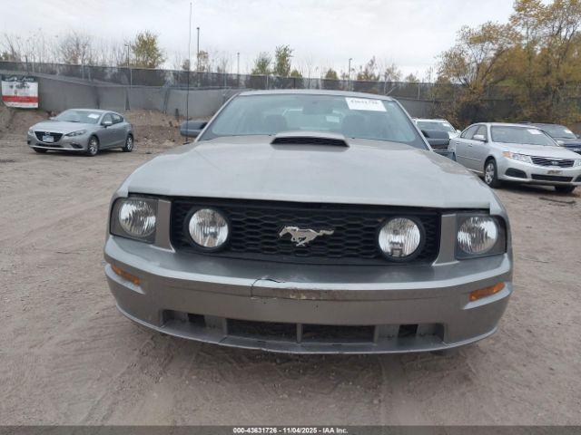 Ford Mustang Image 14