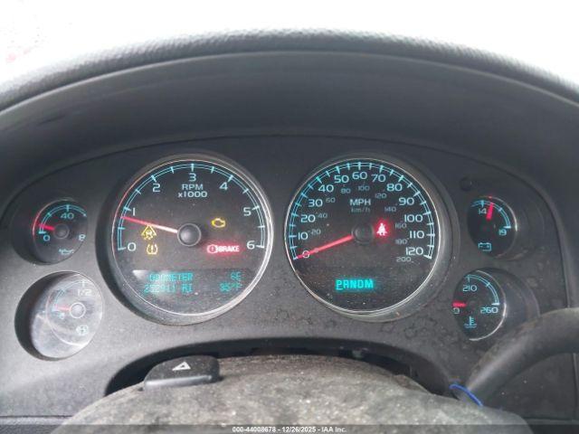 Chevrolet Silverado 1500 Ltz Image 8