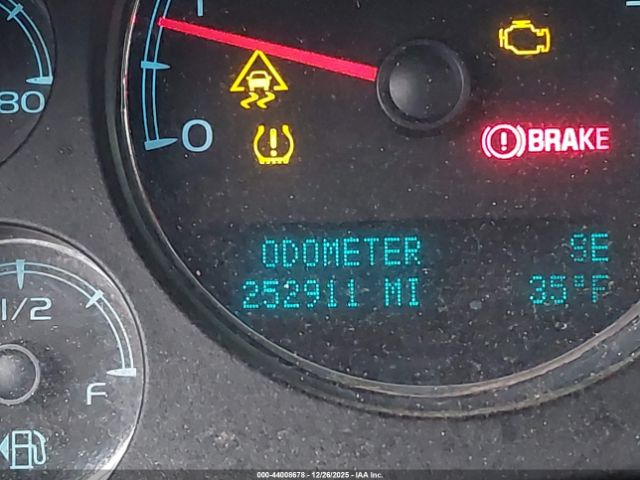 Chevrolet Silverado 1500 Ltz Image 12