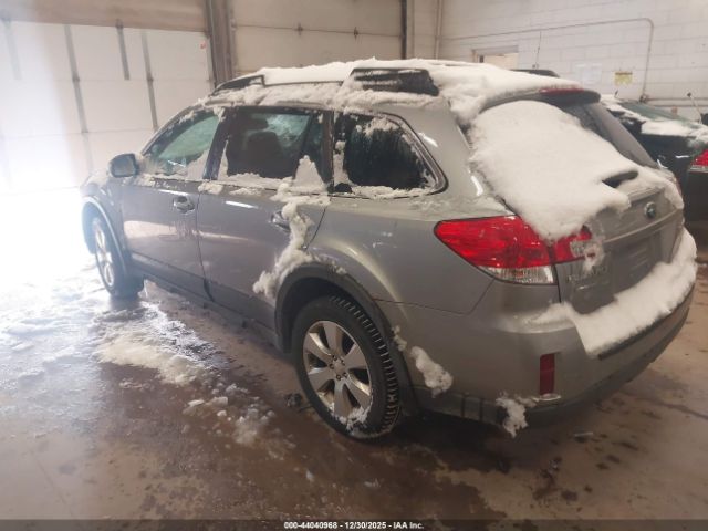 Subaru Outback 2.5i Premium Image 2