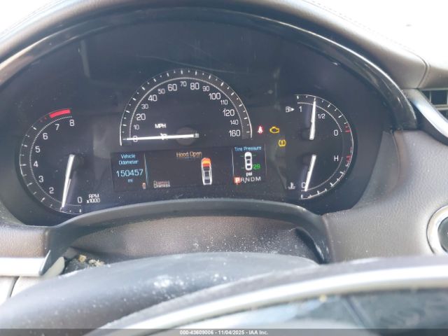 Cadillac XTS Luxury Image 8