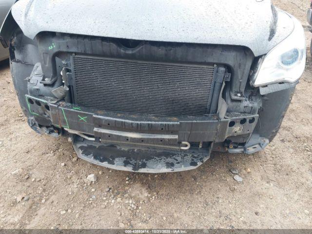 Buick Enclave Convenience Image 6