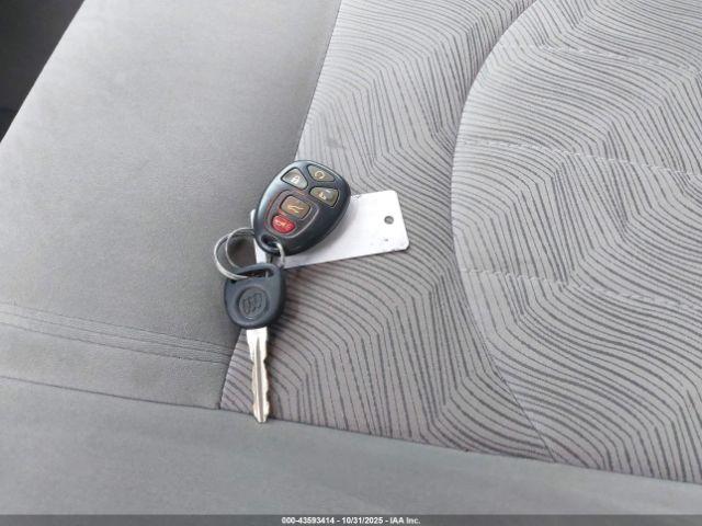 Buick Enclave Convenience Image 7