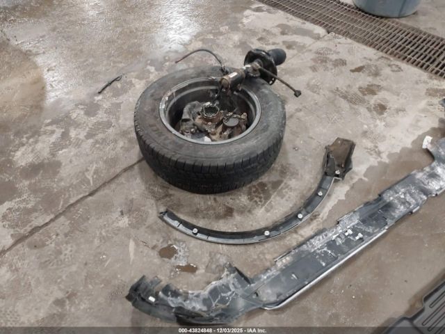 Toyota RAV4 Xle Image 8