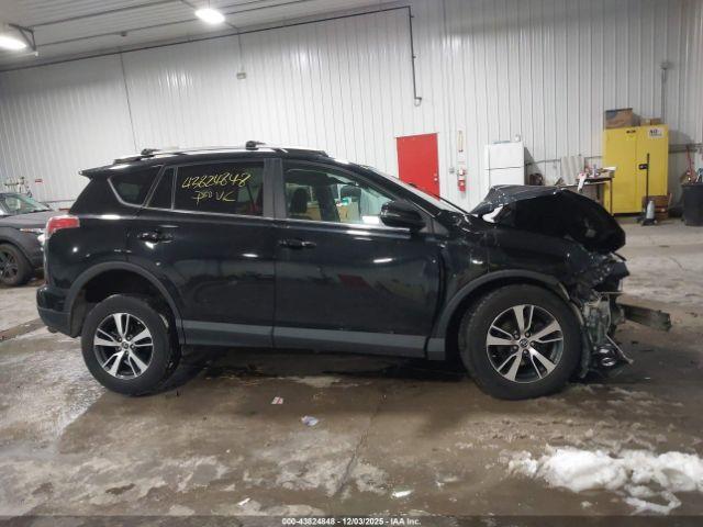 Toyota RAV4 Xle Image 7