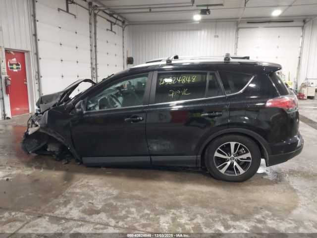 Toyota RAV4 Xle Image 14