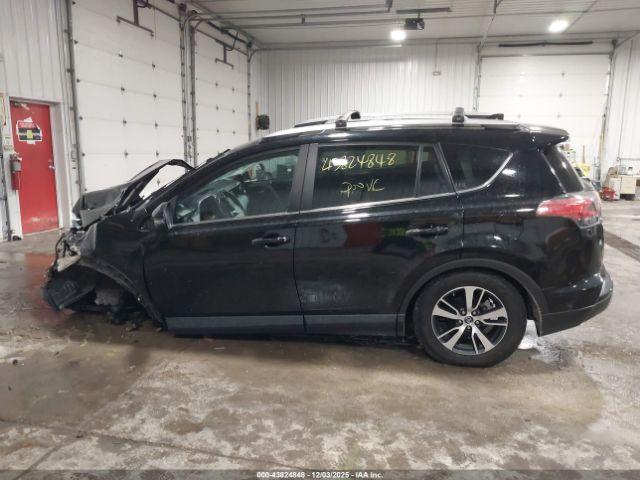 Toyota RAV4 Xle Image 14