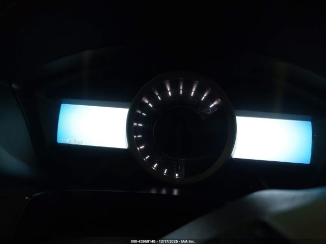 Ford Explorer Xlt Image 2