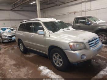  Salvage Toyota Highlander