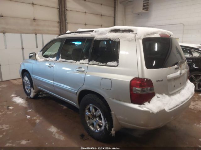 Toyota Highlander V6 Image 5