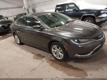  Salvage Chrysler 200