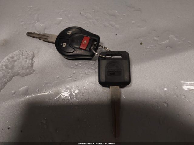 Nissan Versa Image 9