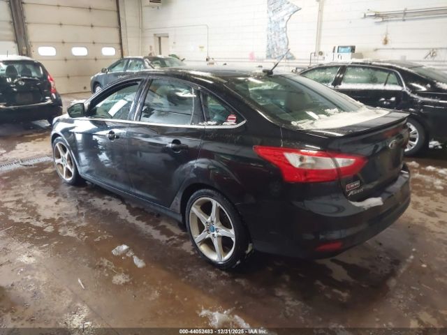 Ford Focus Titanium Image 2