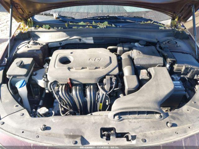 Kia Optima Lx Image 14