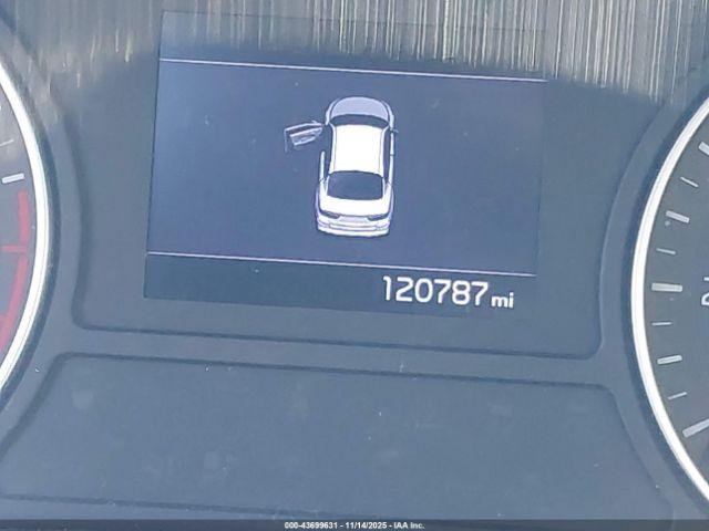 Kia Optima Lx Image 11