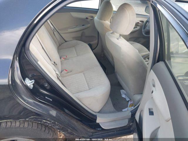 Toyota Corolla Le Image 3