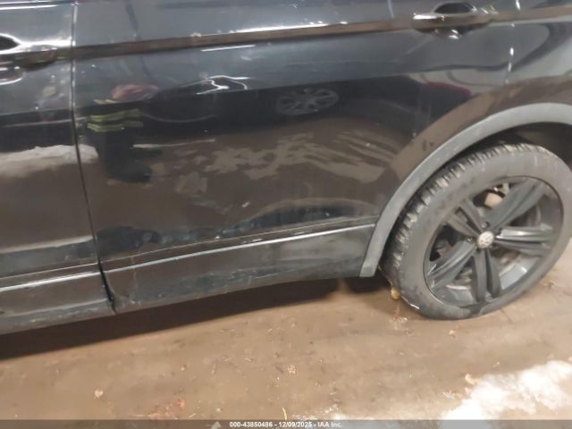 Volkswagen Tiguan Image 10